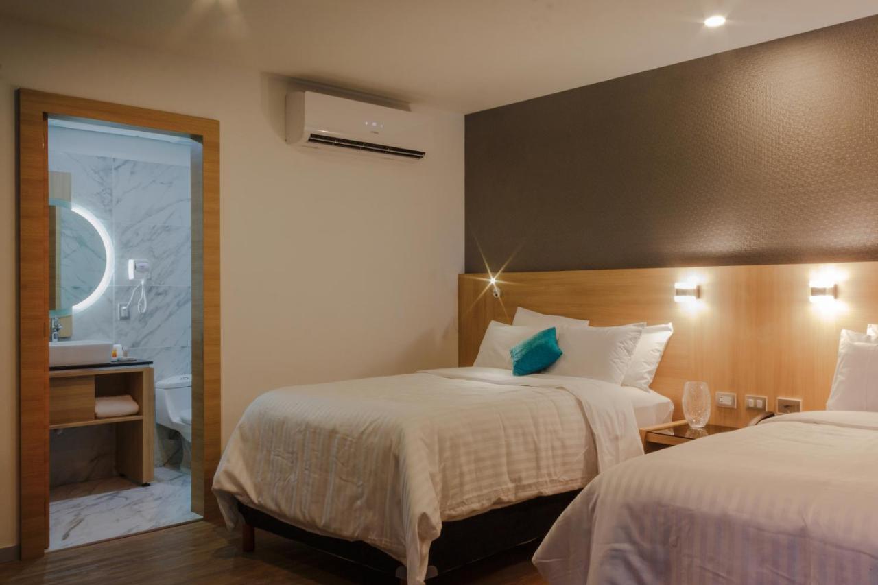 Hotel Kavia Монтерей Екстериор снимка
