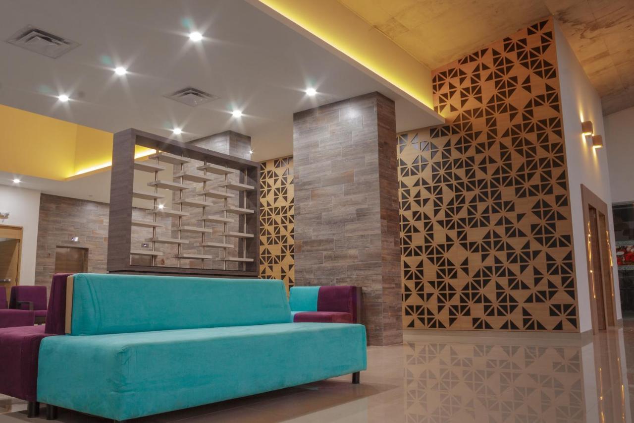 Hotel Kavia Монтерей Екстериор снимка