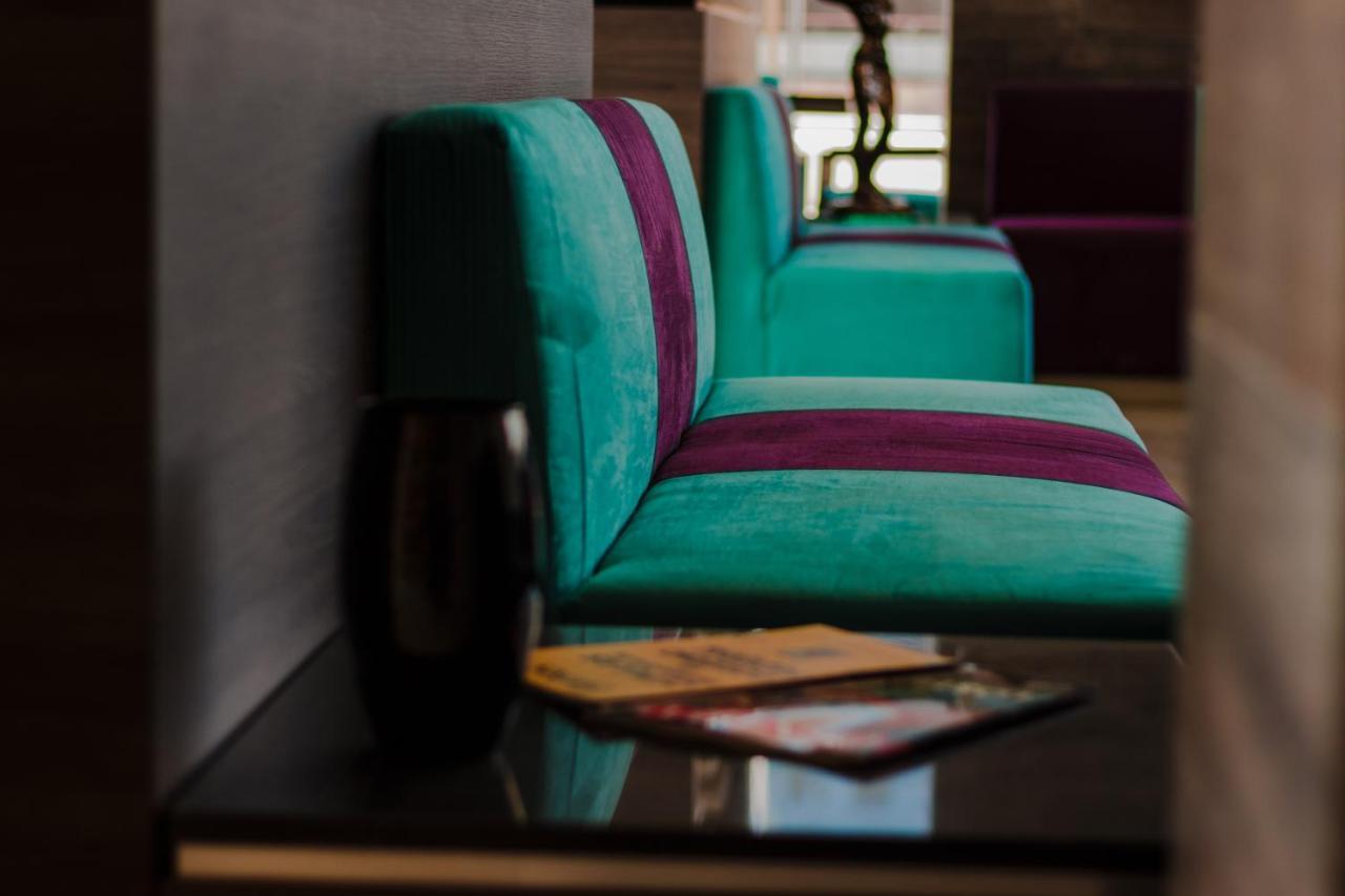 Hotel Kavia Монтерей Екстериор снимка