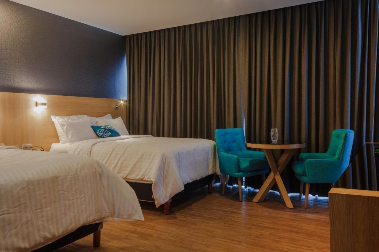 Hotel Kavia Монтерей Екстериор снимка