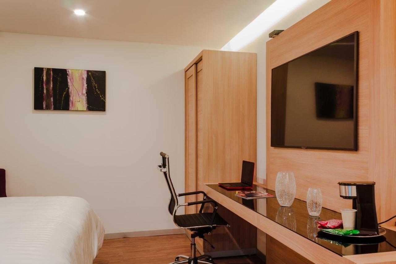 Hotel Kavia Монтерей Екстериор снимка